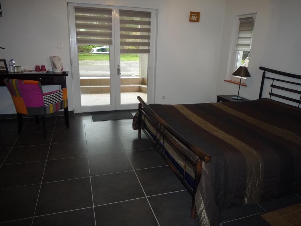 Chambres D'Hotes Les Chalinettes Fegersheim Rom bilde